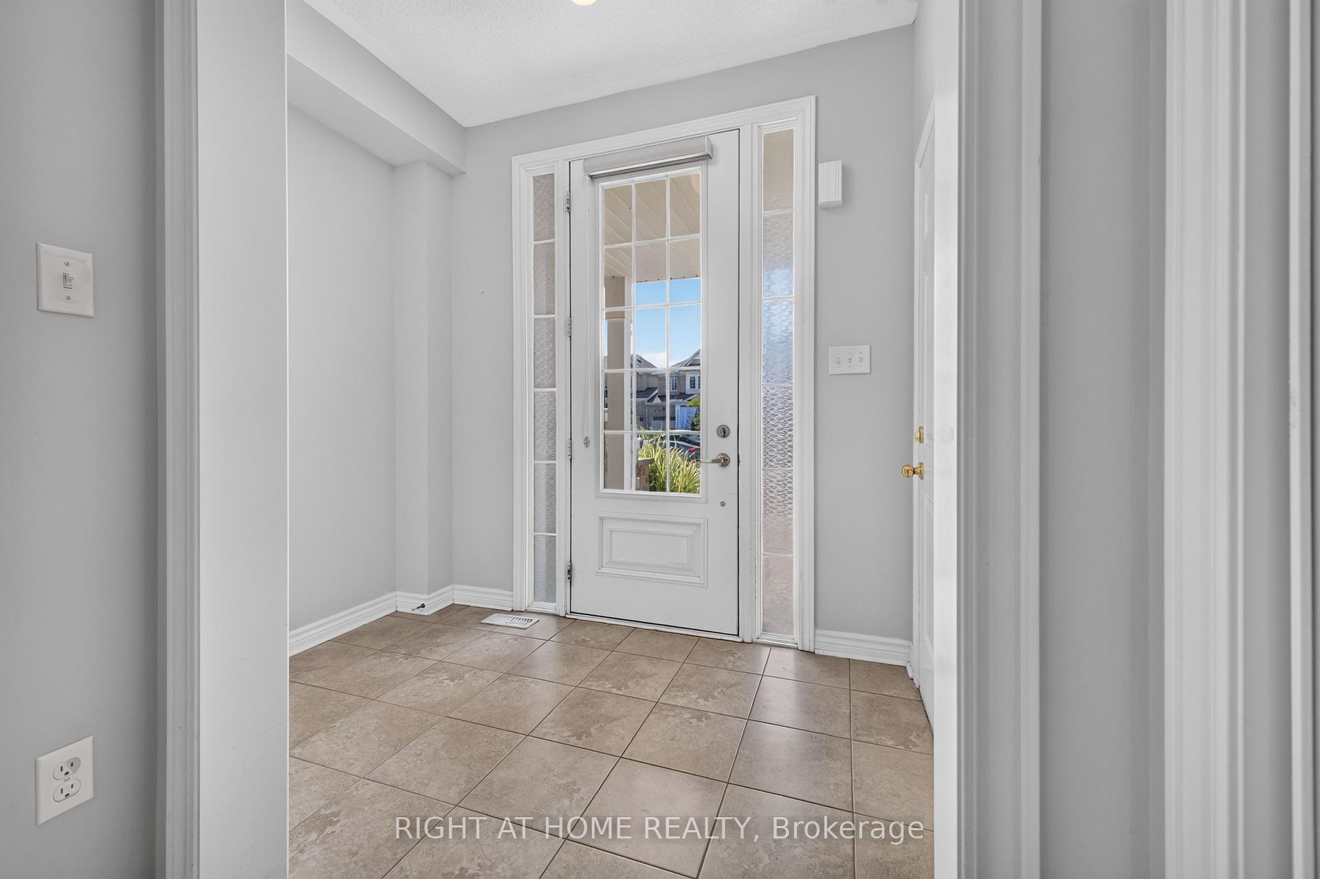Photo 13 of 78 Blanchard Crescent, Essa, Angus — HOMEH