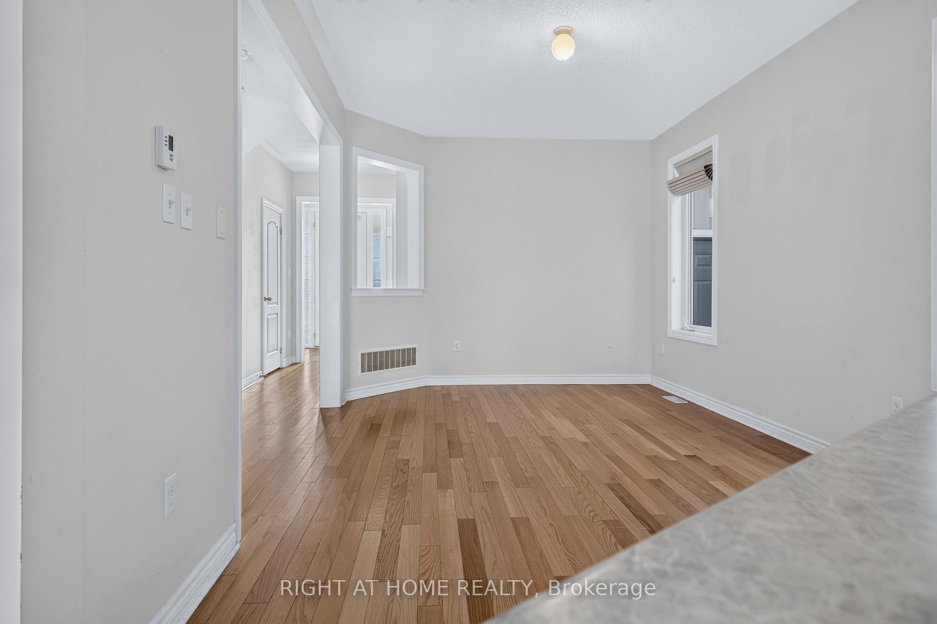 Photo 17 of 78 Blanchard Crescent, Essa, Angus — HOMEH