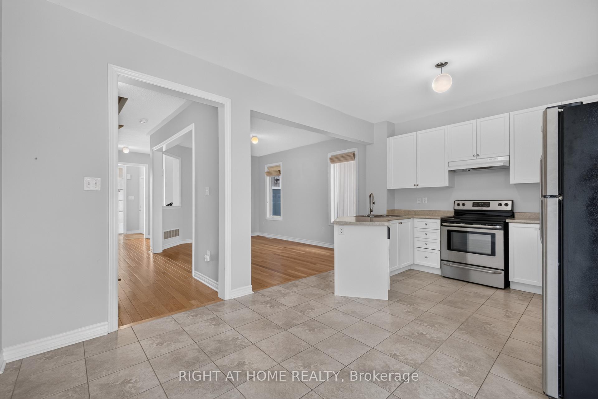 Photo 20 of 78 Blanchard Crescent, Essa, Angus — HOMEH