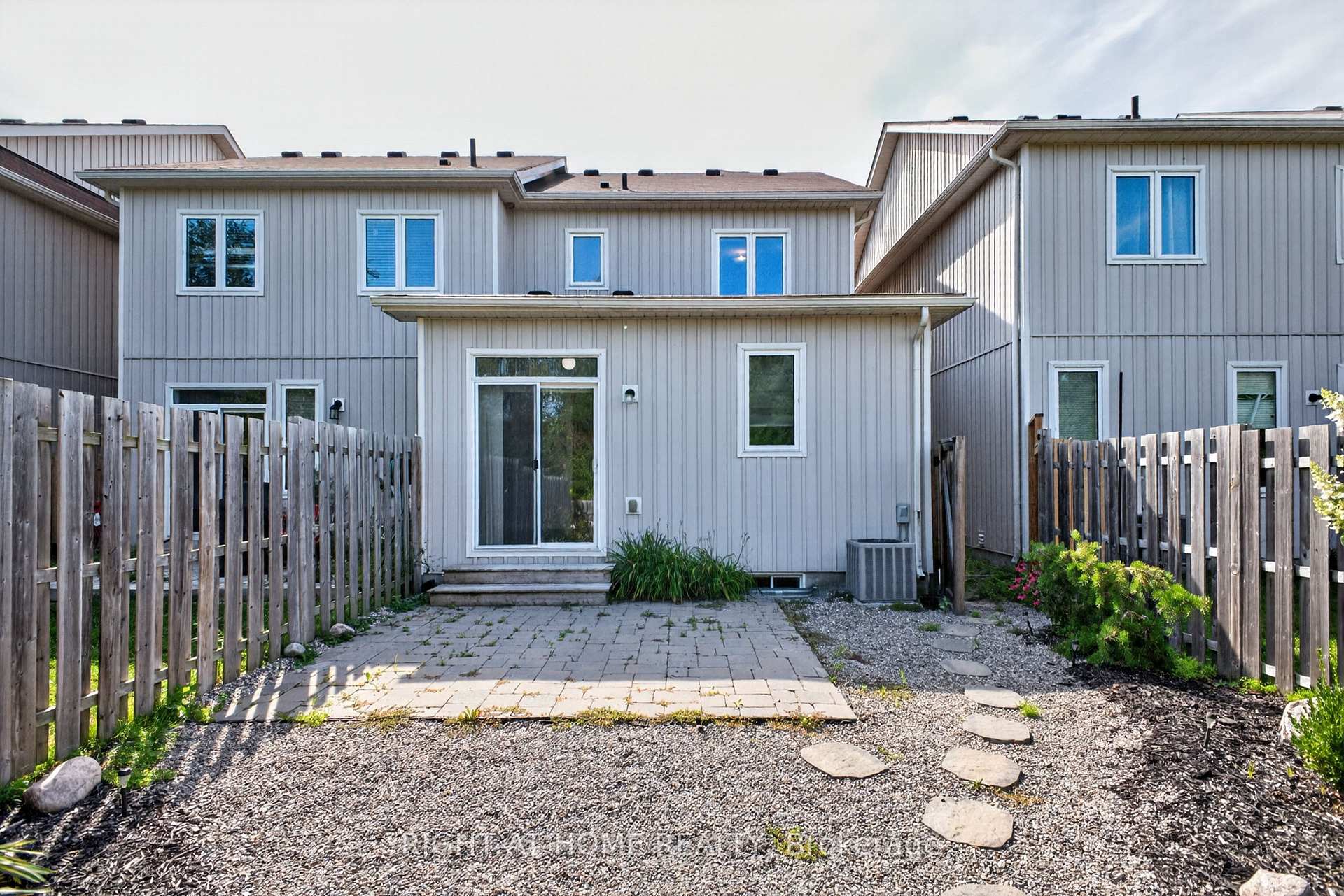 Photo 24 of 78 Blanchard Crescent, Essa, Angus — HOMEH