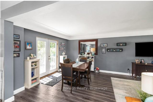 Photo 9 of 43 Wyngate Avenue E, Hamilton, Stoney Creek — HOMEH