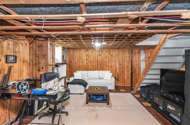 Photo 27 of 43 Wyngate Avenue E, Hamilton, Stoney Creek — HOMEH