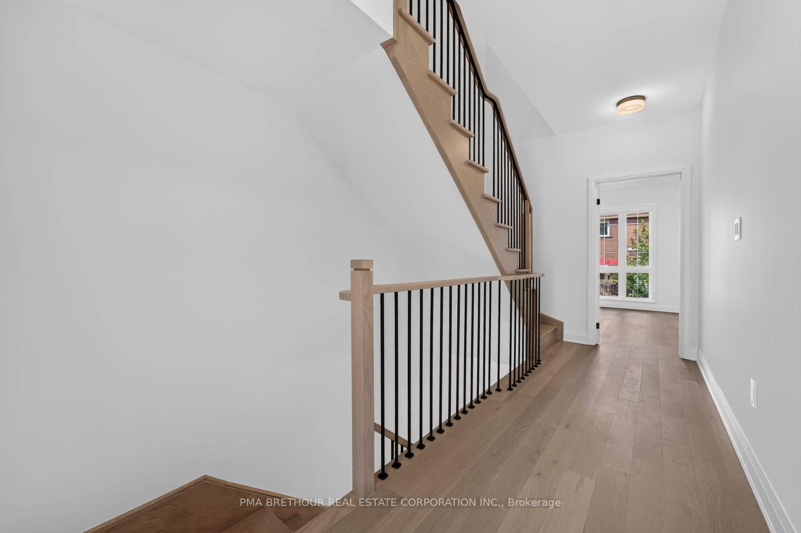 Photo 15 of 101 Alton Crescent, Vaughan, Uplands — HOMEH