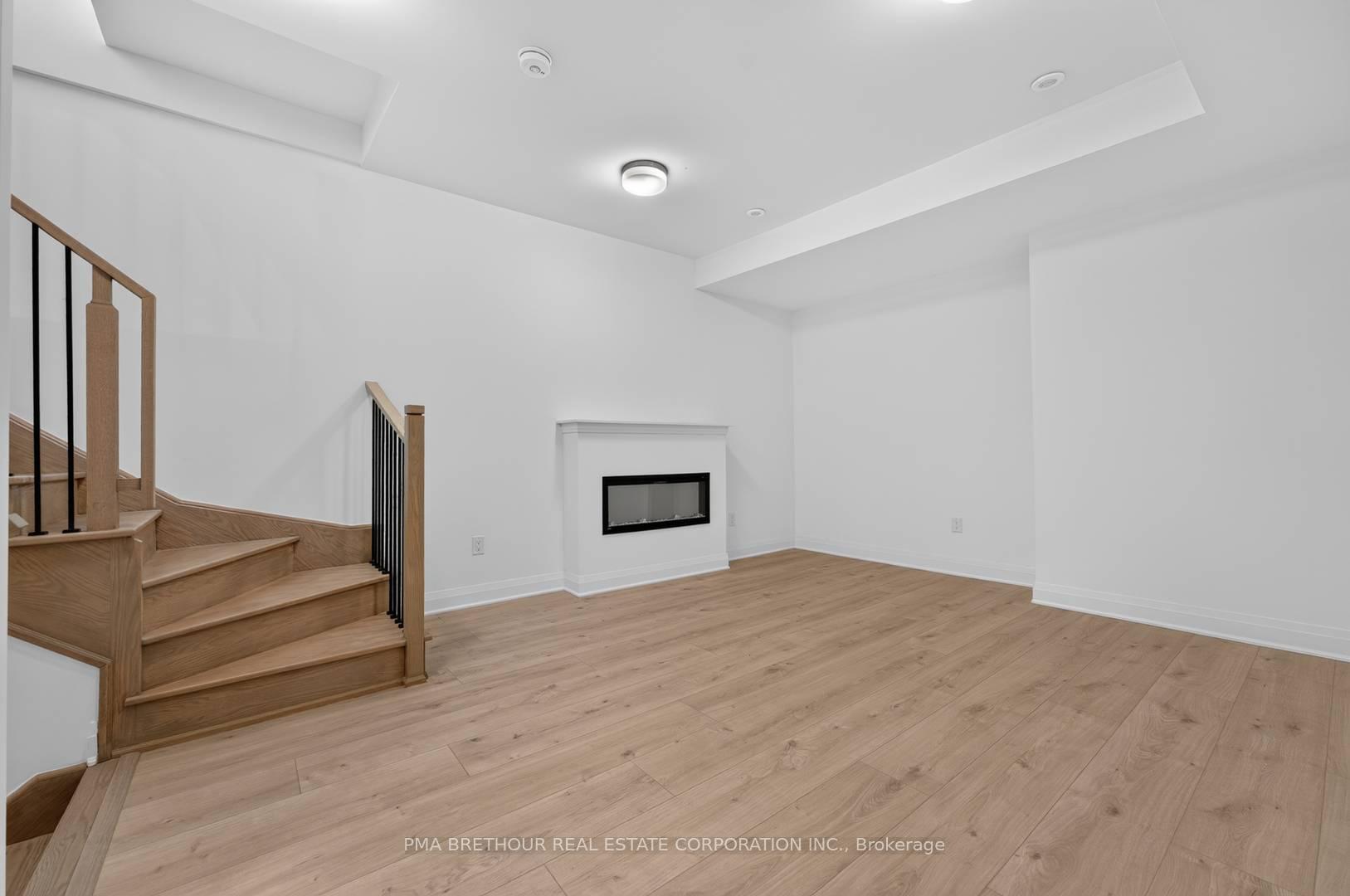Photo 20 of 101 Alton Crescent, Vaughan, Uplands — HOMEH