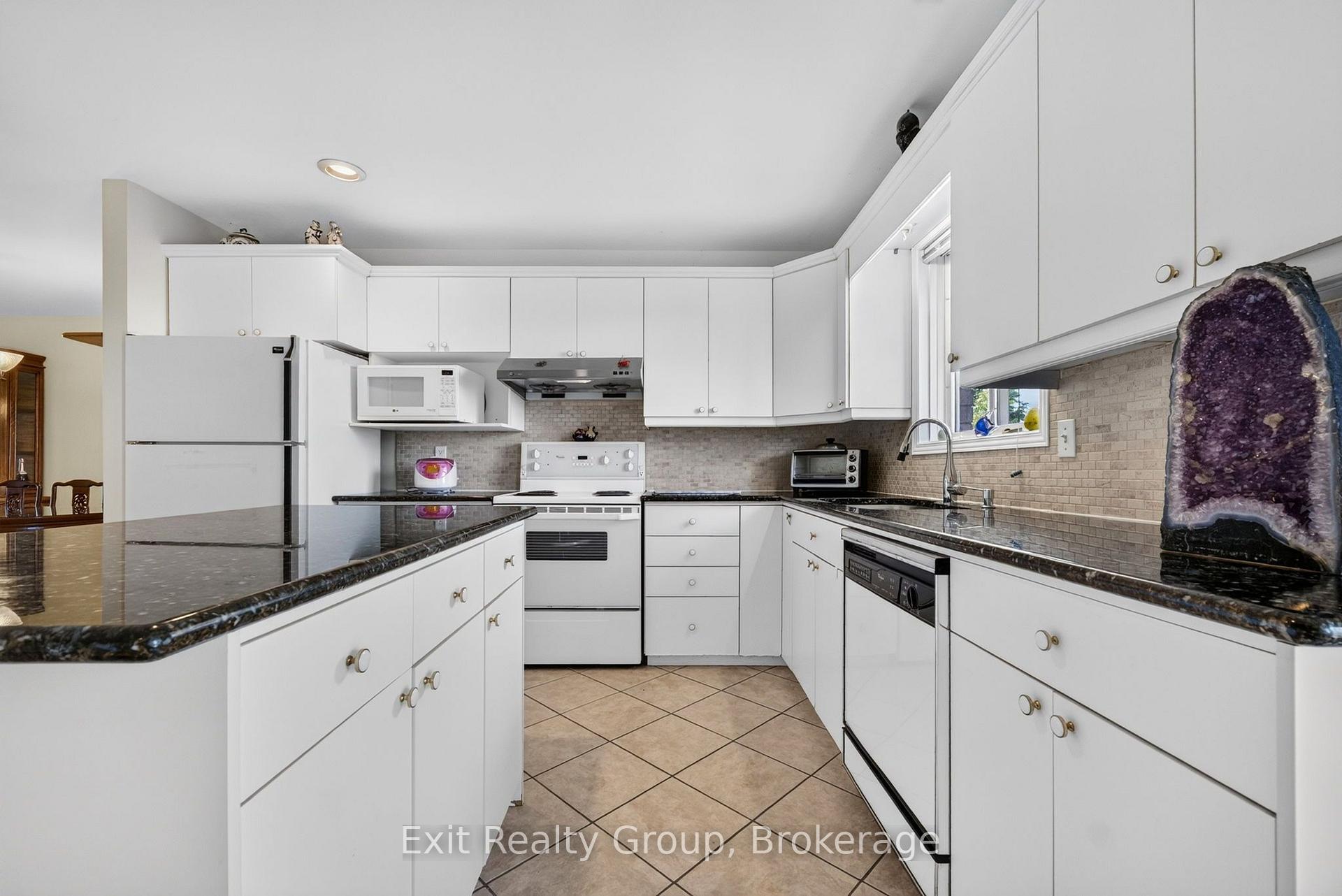 Photo 17 of 3 Fleming Road, Quinte West, Trenton Ward — HOMEH