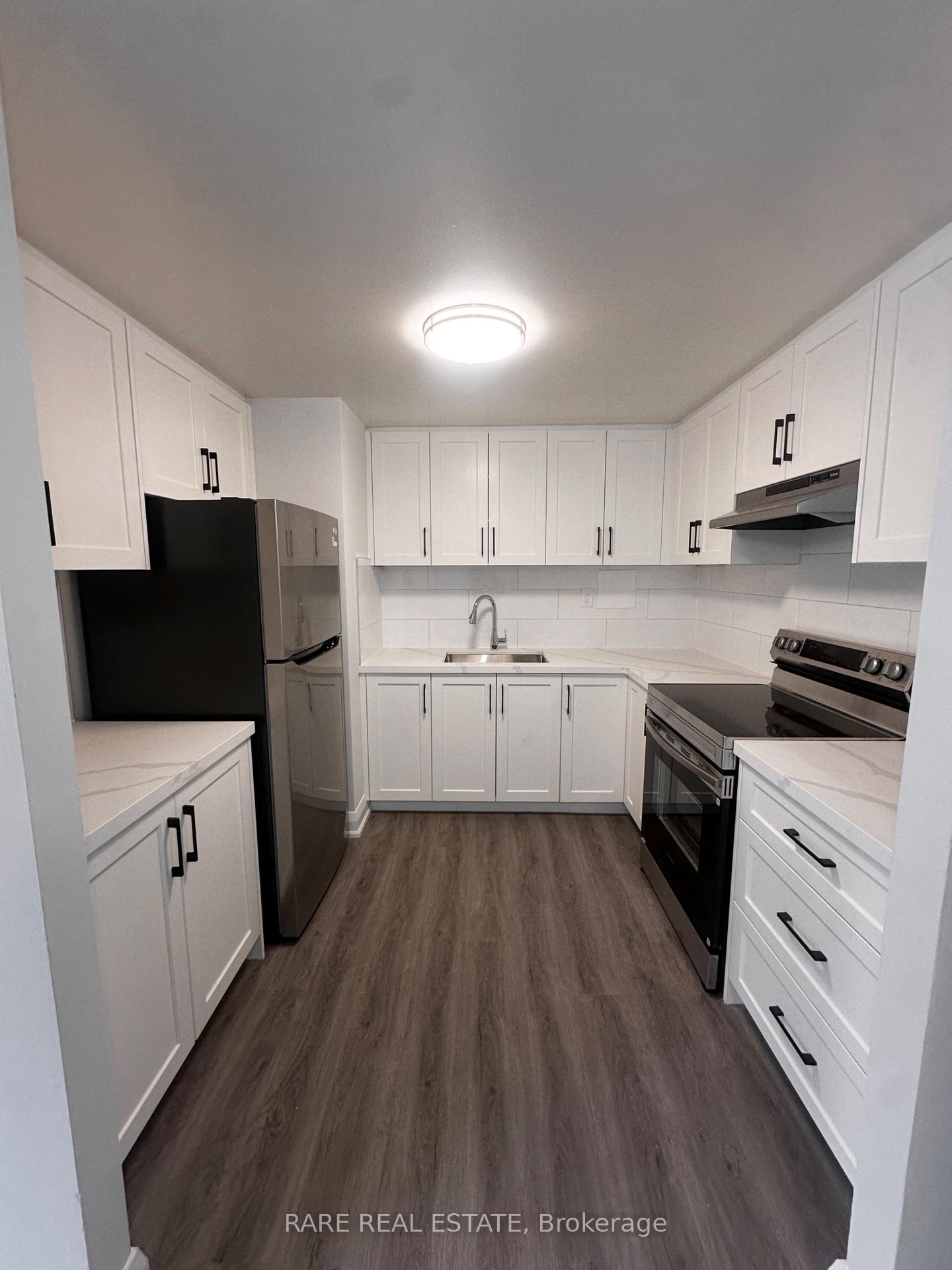 Photo of Unit 8, 99 Bellevue Avenue