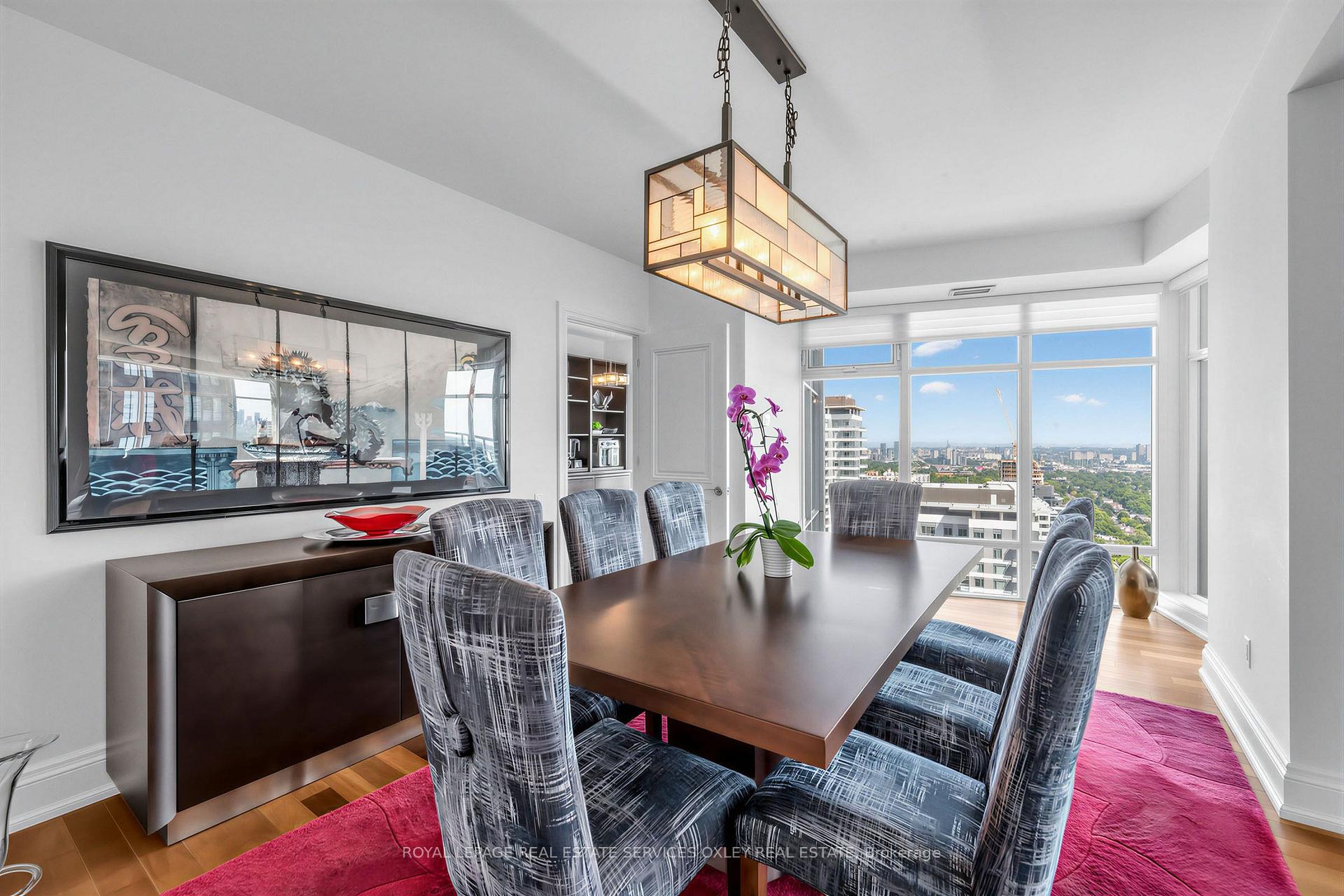 Photo 9 of Unit 3701, 2181 Yonge Street, Toronto, Mount Pleasant West — HOMEH
