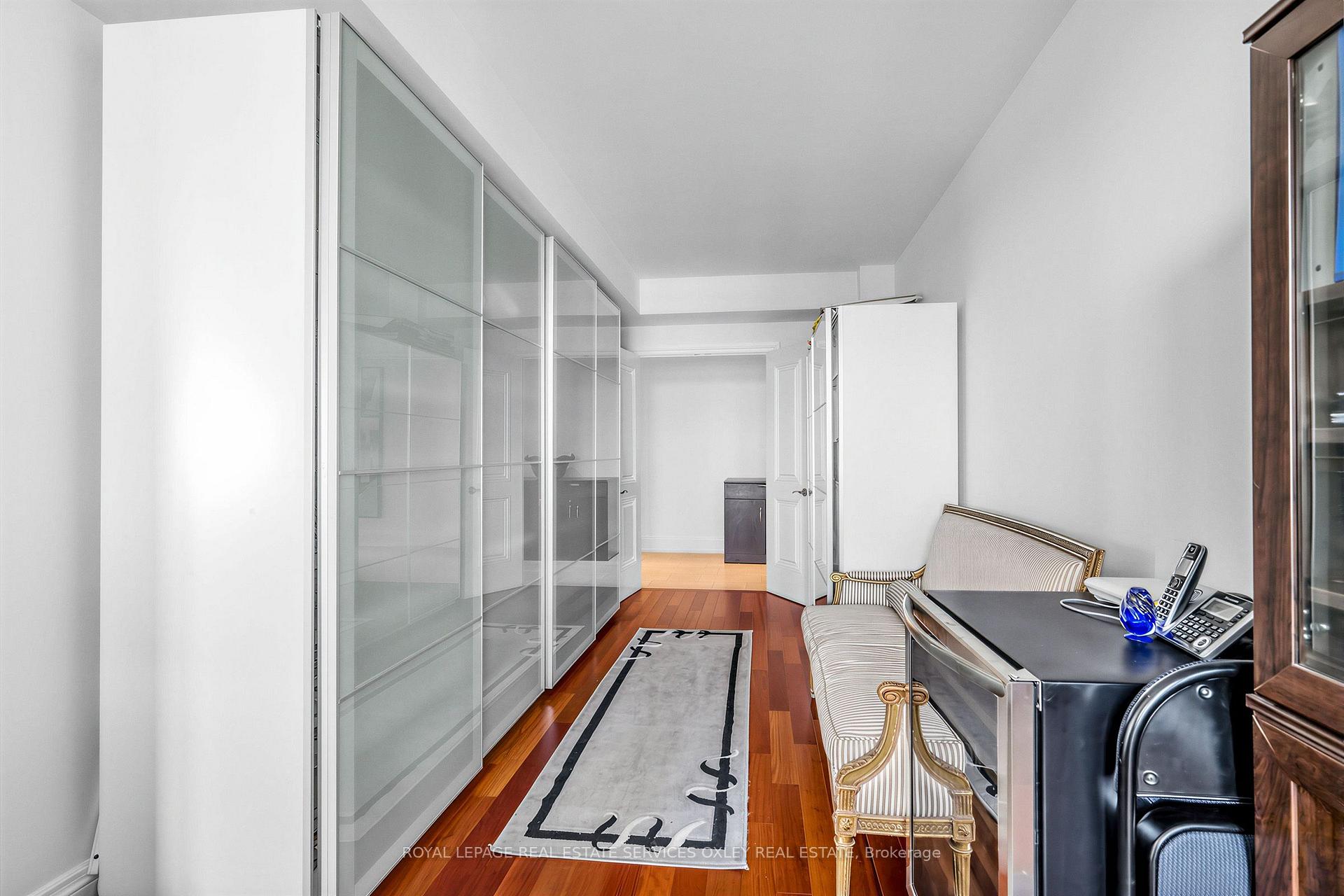 Photo 16 of Unit 3701, 2181 Yonge Street, Toronto, Mount Pleasant West — HOMEH