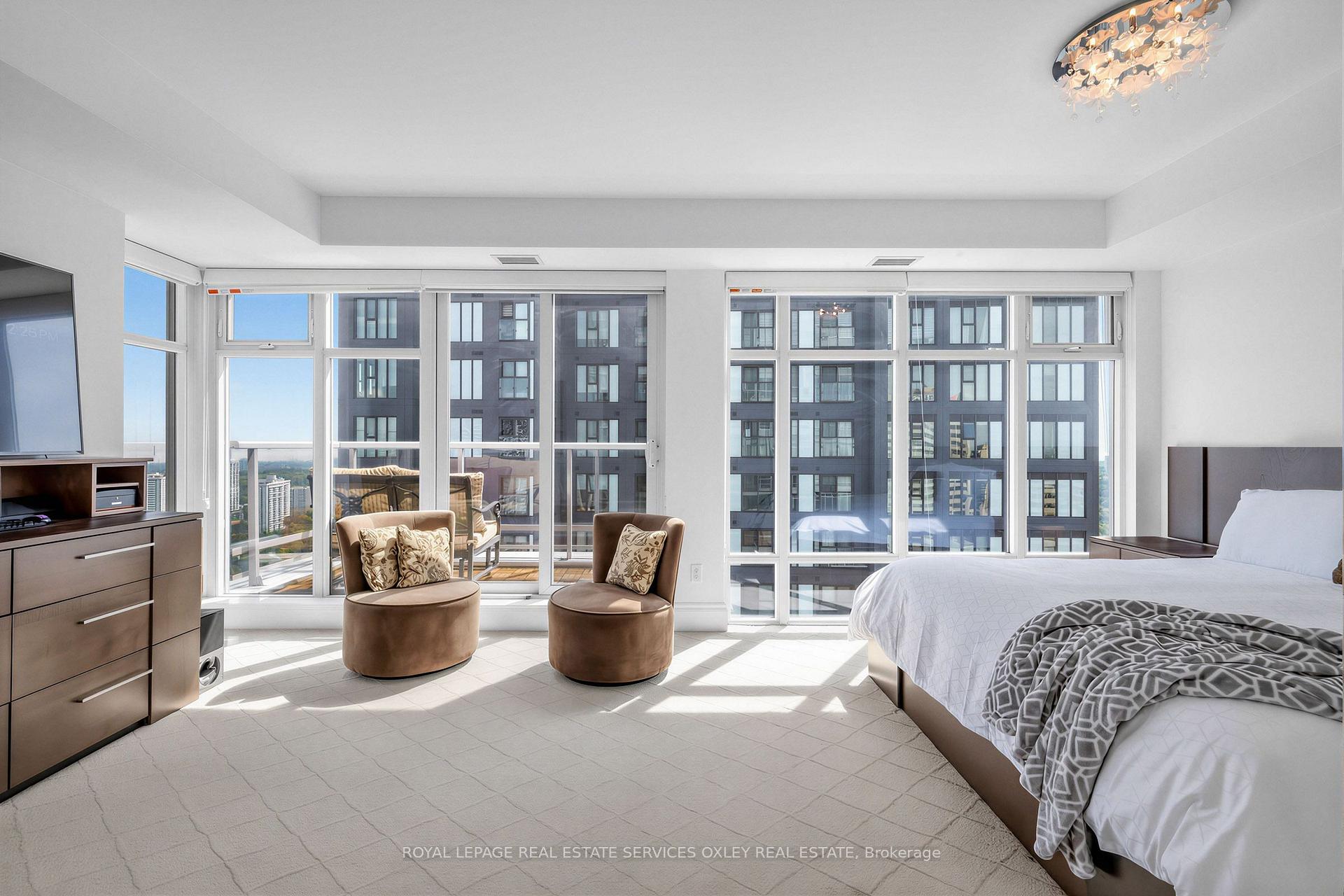 Photo 17 of Unit 3701, 2181 Yonge Street, Toronto, Mount Pleasant West — HOMEH
