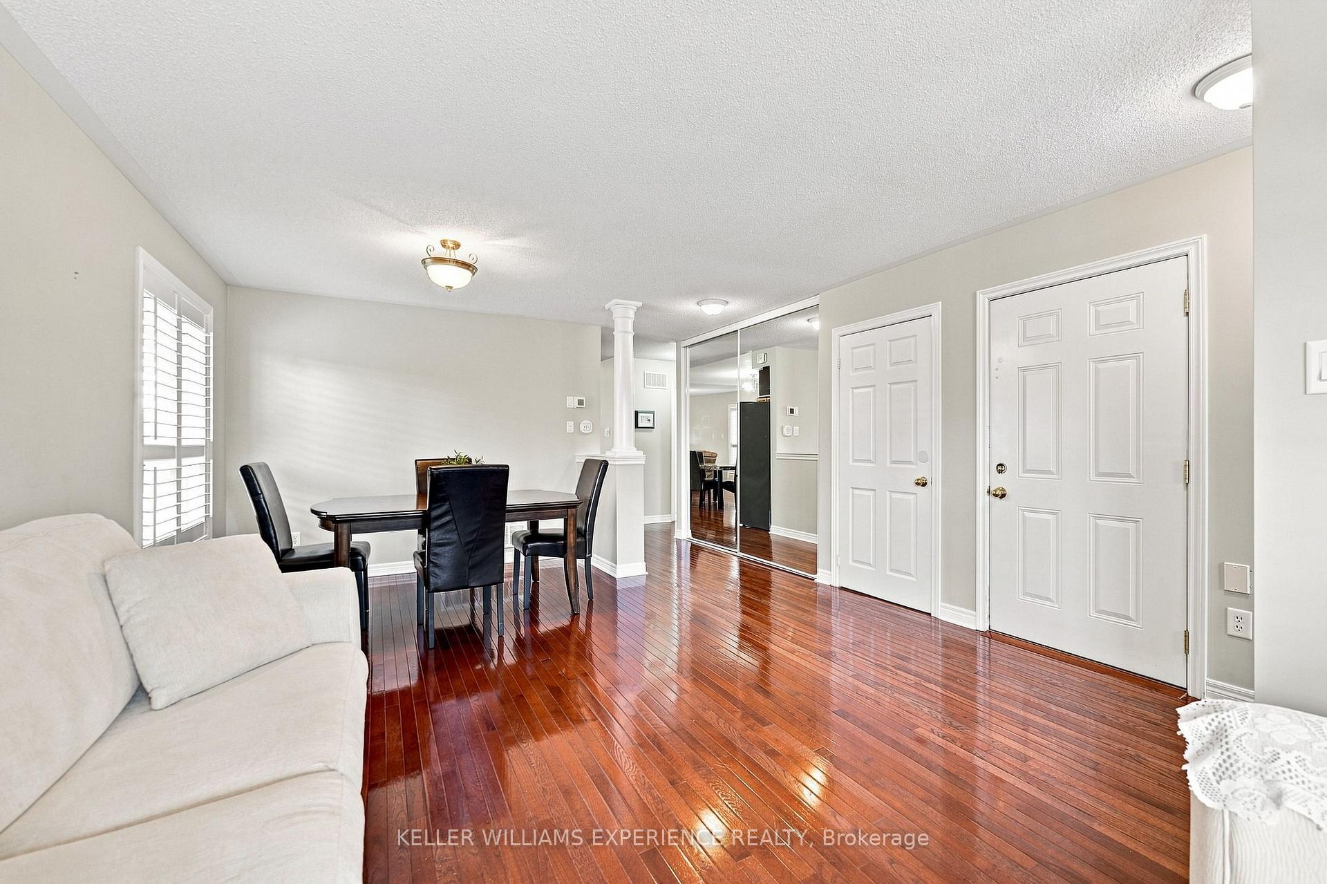 Photo 6 of 7 Stanley Street, Barrie, East Bayfield — HOMEH