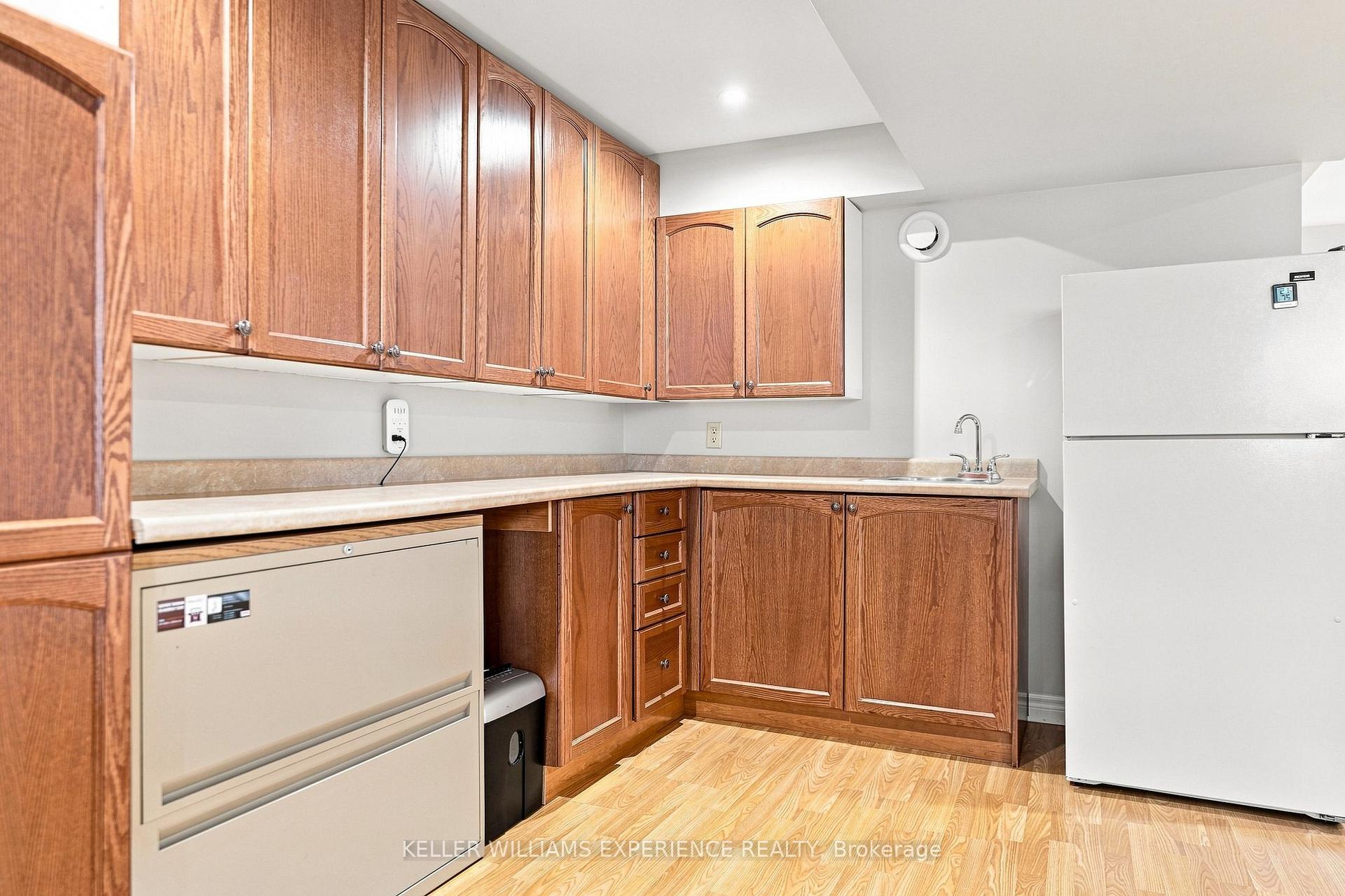 Photo 28 of 7 Stanley Street, Barrie, East Bayfield — HOMEH