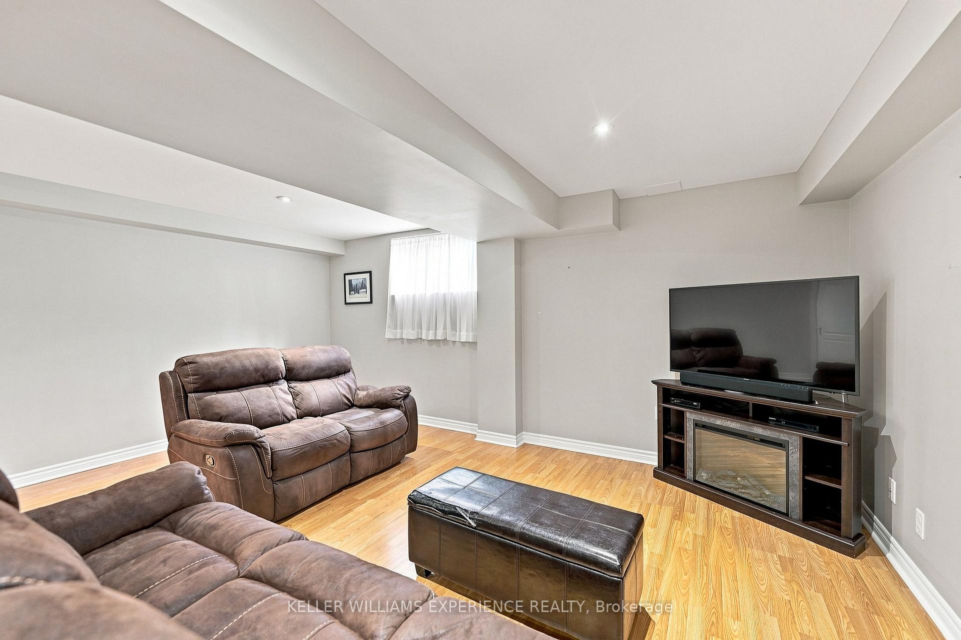 Photo 30 of 7 Stanley Street, Barrie, East Bayfield — HOMEH
