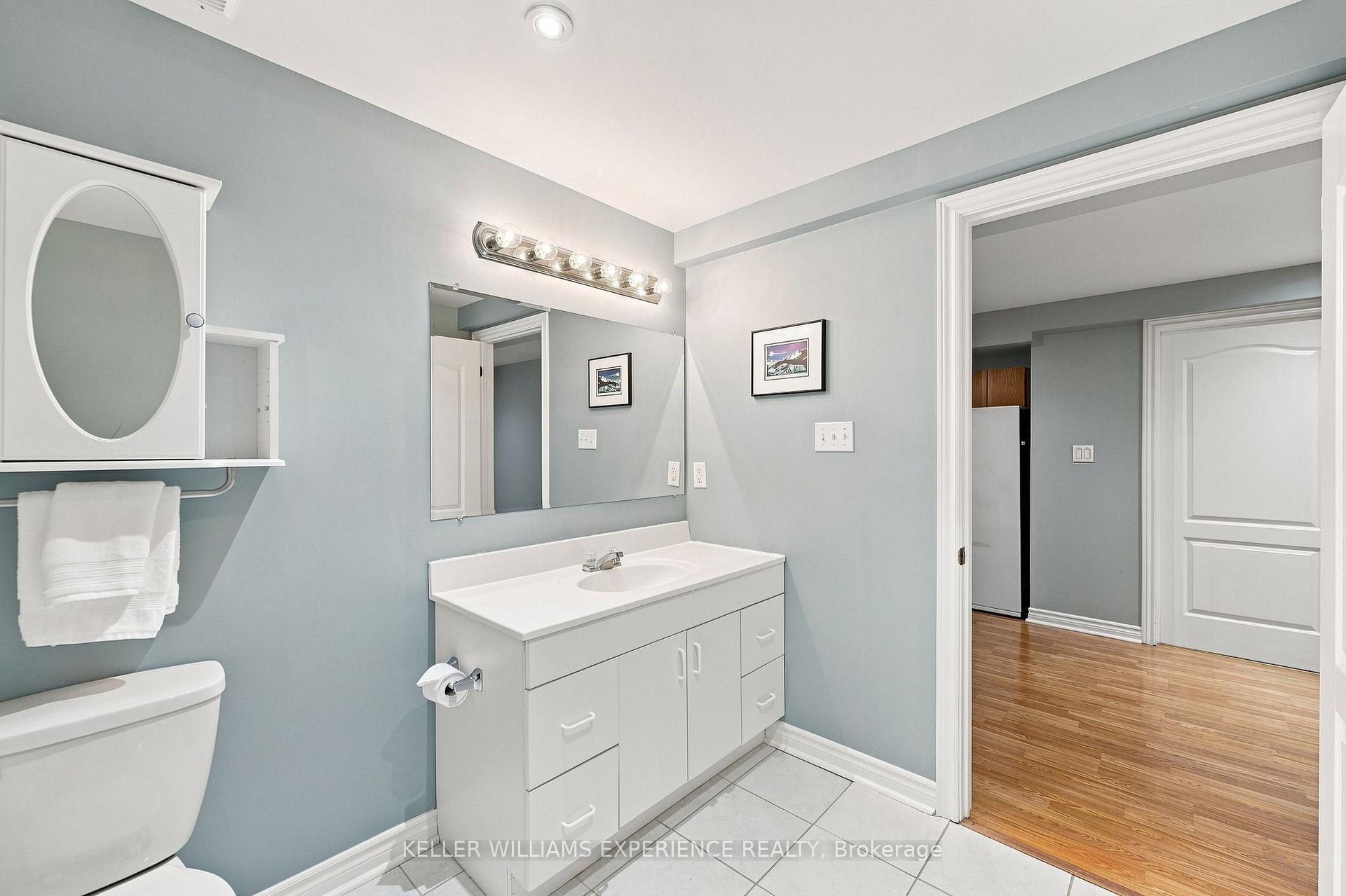 Photo 35 of 7 Stanley Street, Barrie, East Bayfield — HOMEH