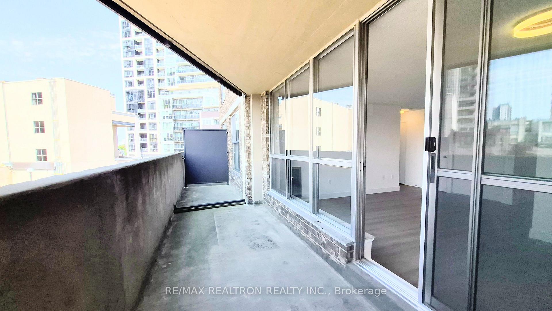 Photo 6 of Unit 2303, 21 Vaughan Road, Toronto, Wychwood — HOMEH