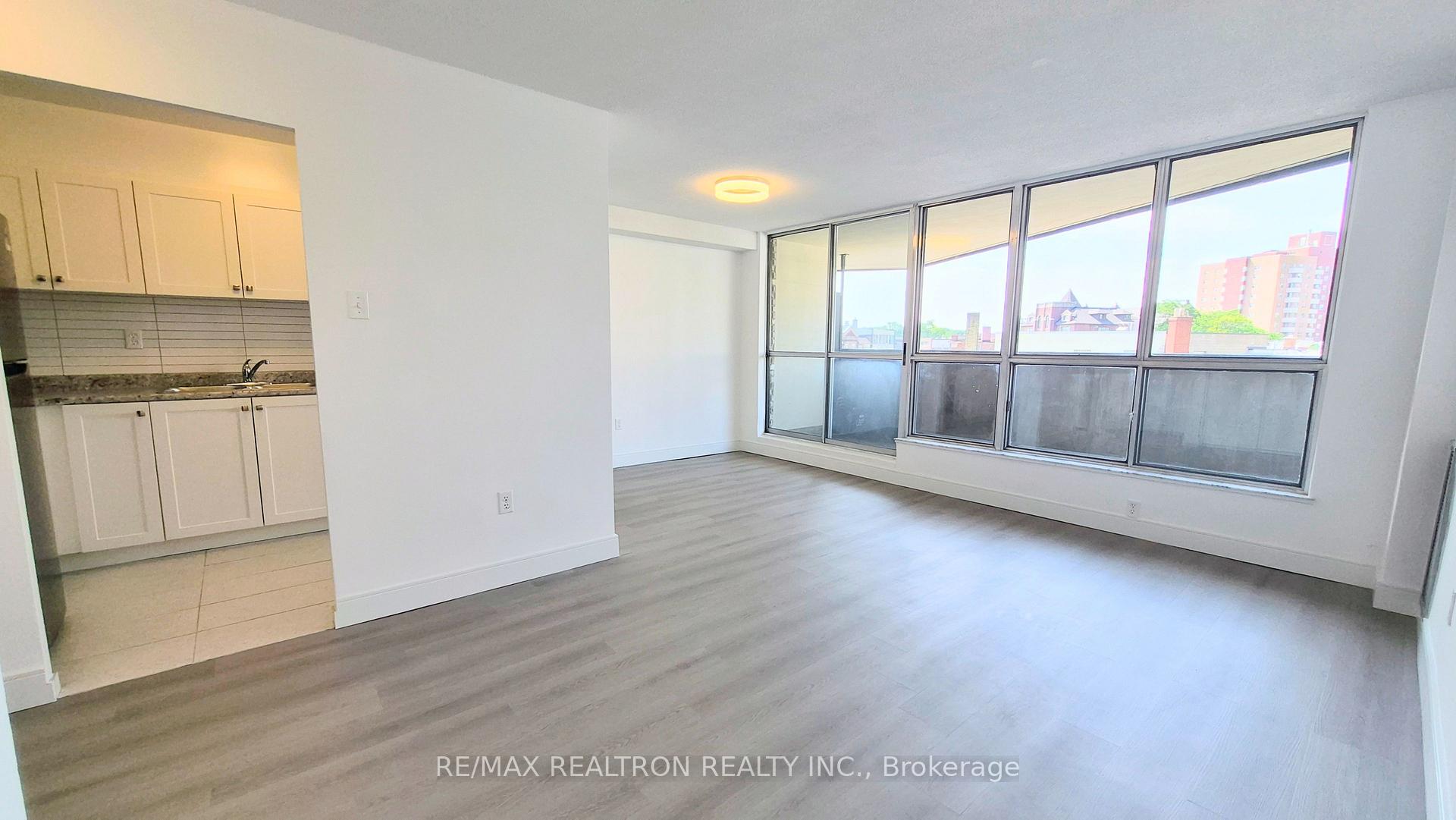 Photo 8 of Unit 2303, 21 Vaughan Road, Toronto, Wychwood — HOMEH