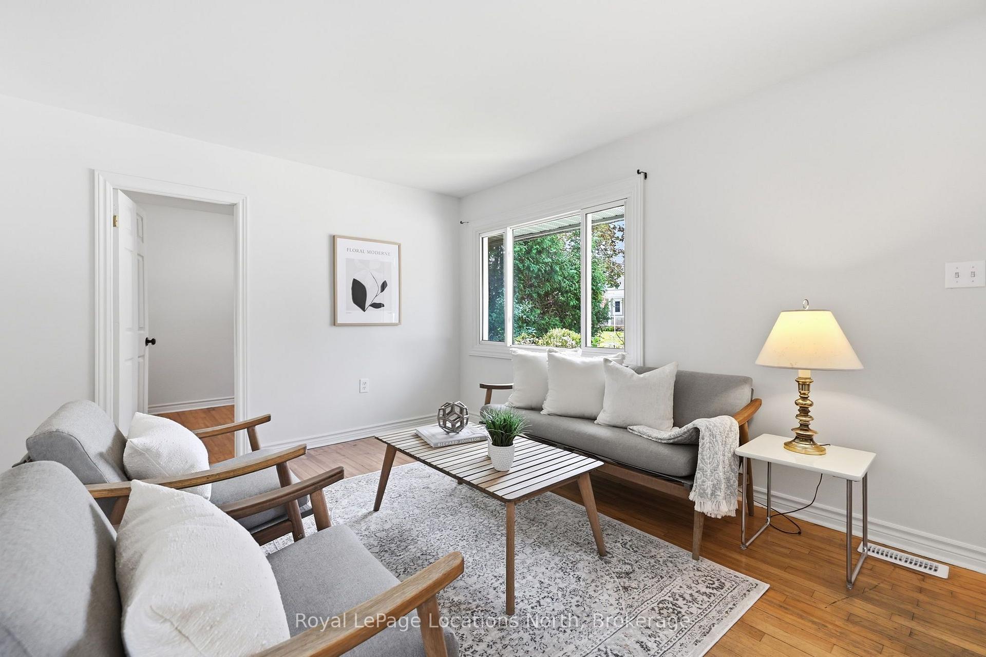Photo 6 of 515 Maple Street, Collingwood — HOMEH