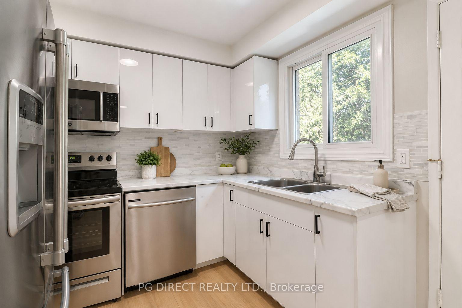 Photo 7 of Unit 19, 75 Gatewood Place, London, East A — HOMEH