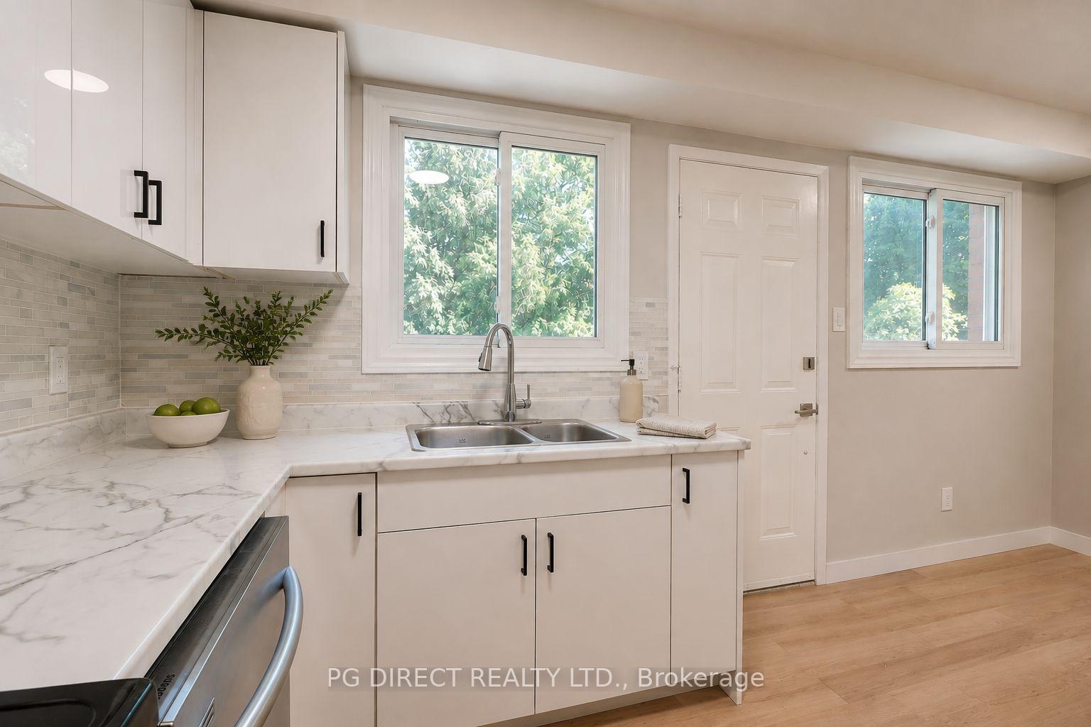 Photo 8 of Unit 19, 75 Gatewood Place, London, East A — HOMEH