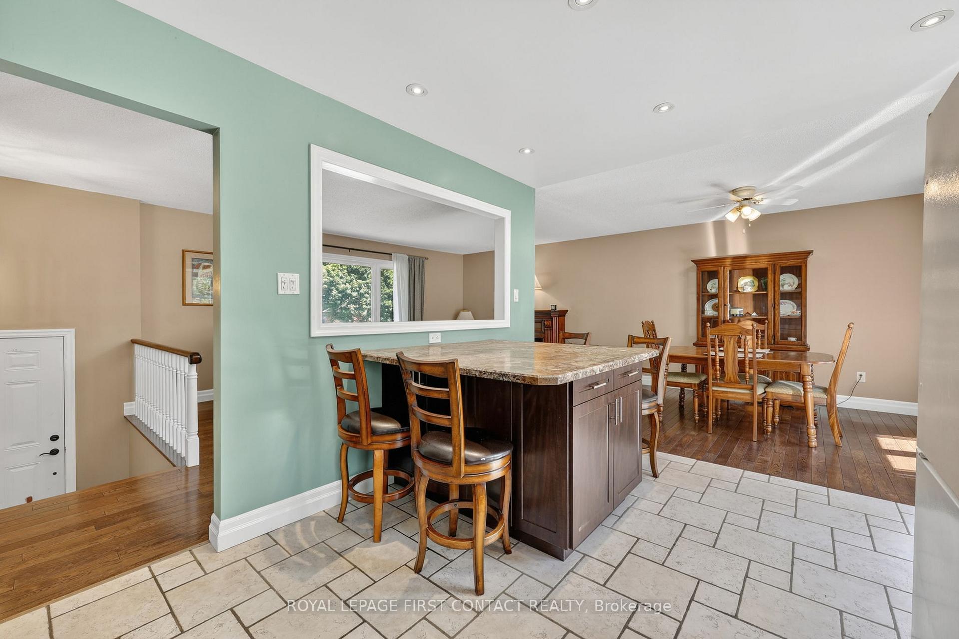 Photo 9 of 60 Willow Landing Road, Springwater, Midhurst — HOMEH