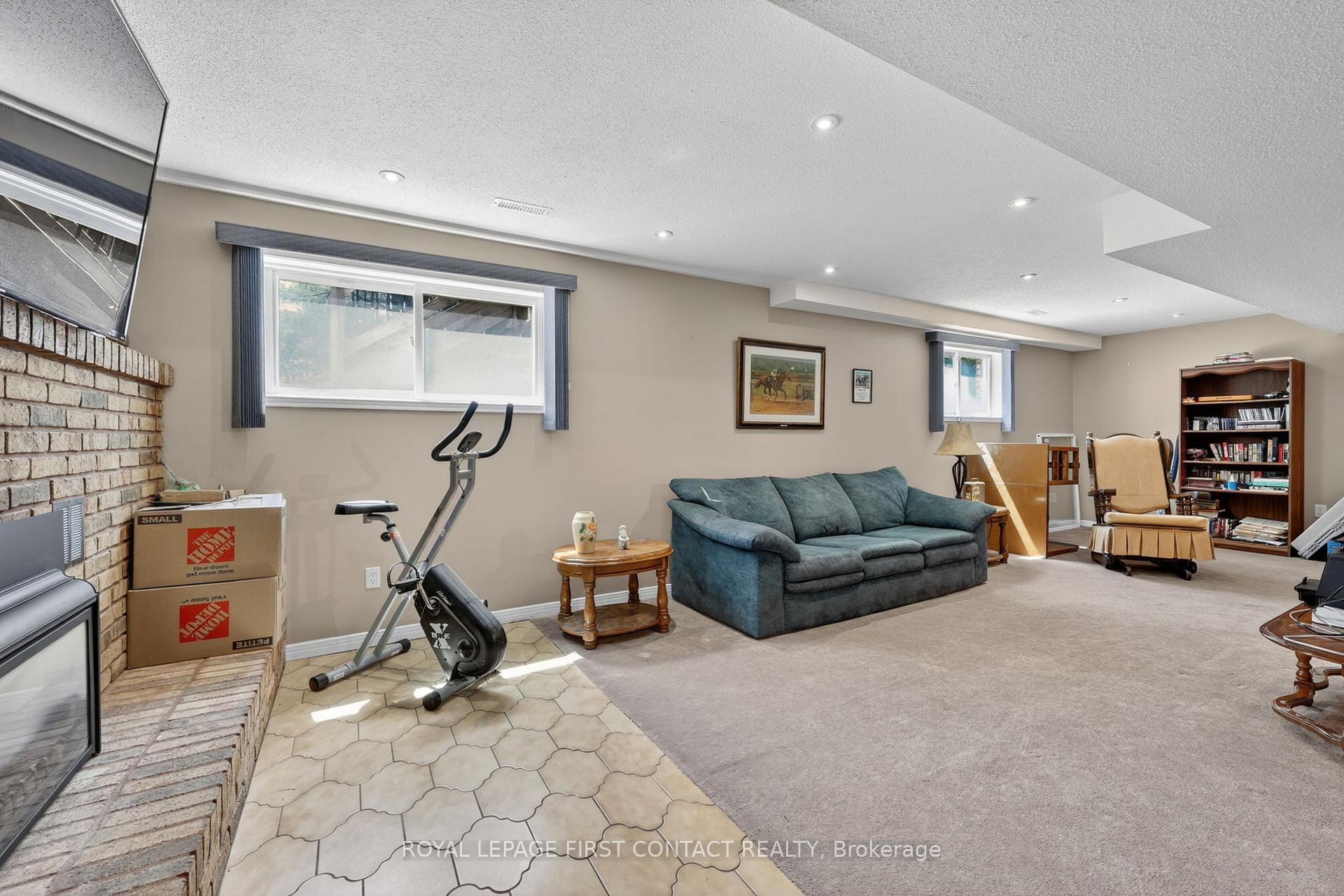Photo 22 of 60 Willow Landing Road, Springwater, Midhurst — HOMEH