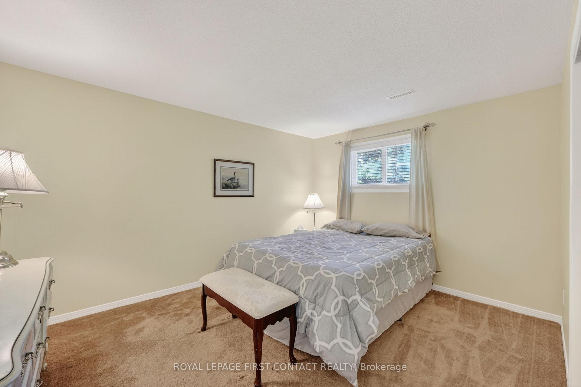 Photo 23 of 60 Willow Landing Road, Springwater, Midhurst — HOMEH
