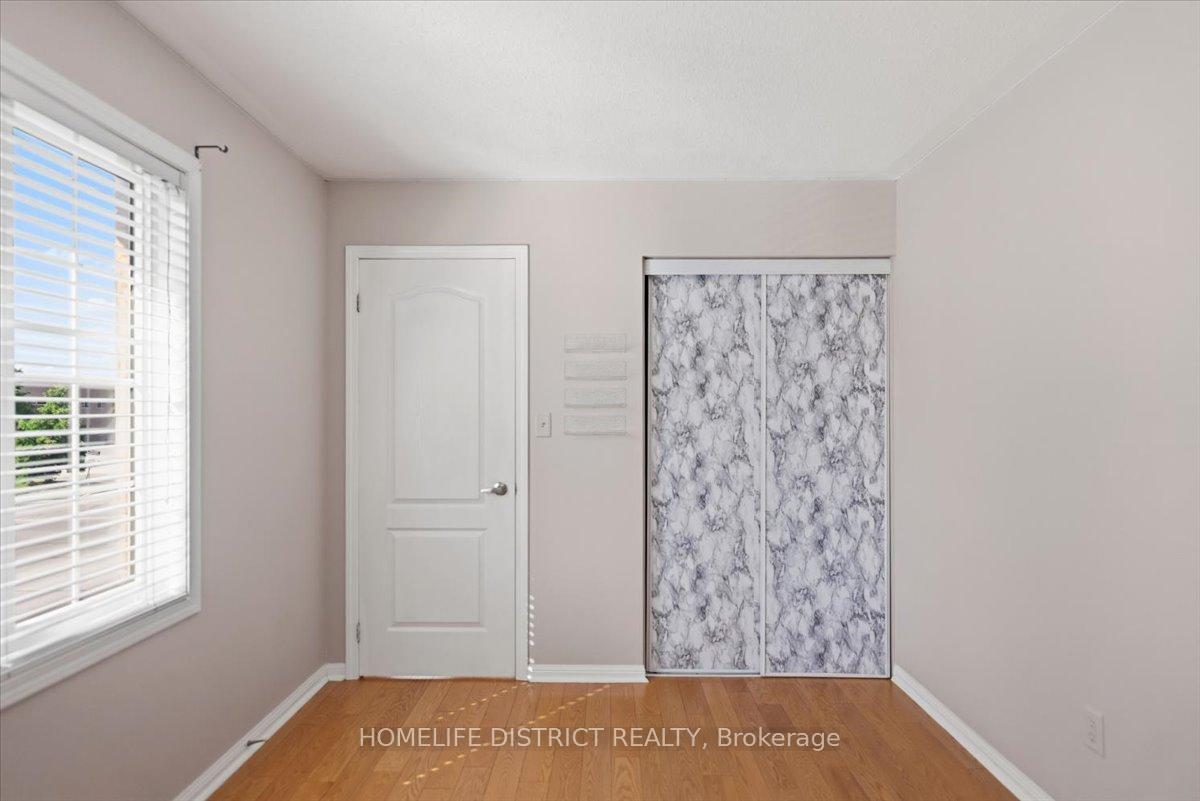 Photo 24 of 901 Bennett Boulevard, Milton, Beaty — HOMEH
