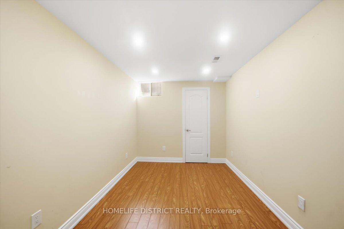 Photo 38 of 901 Bennett Boulevard, Milton, Beaty — HOMEH