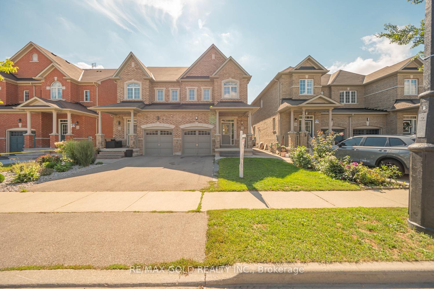 Photo 4 of 116 Lesabre Crescent, Brampton, Bram East — HOMEH