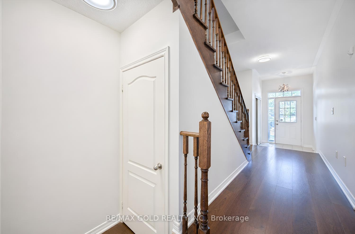 Photo 9 of 116 Lesabre Crescent, Brampton, Bram East — HOMEH