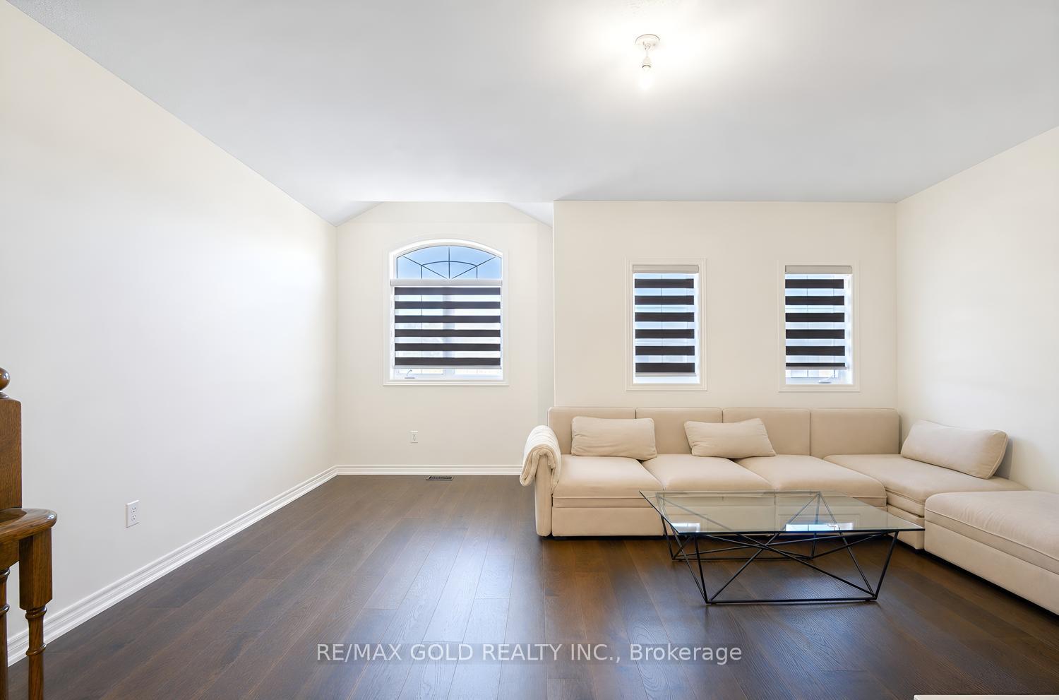 Photo 24 of 116 Lesabre Crescent, Brampton, Bram East — HOMEH