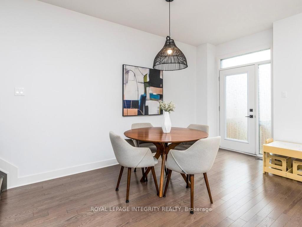 Photo 9 of 602 Cordelette Circle, Ottawa, Mer Bleue/Bradley Estates/Anderson Park — HOMEH
