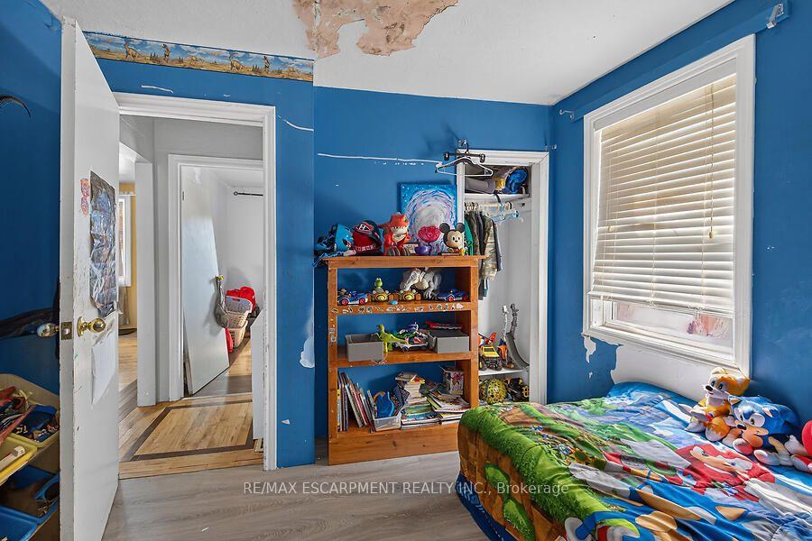 Photo 5 of 576 Rosseau Road, Hamilton, Rosedale — HOMEH