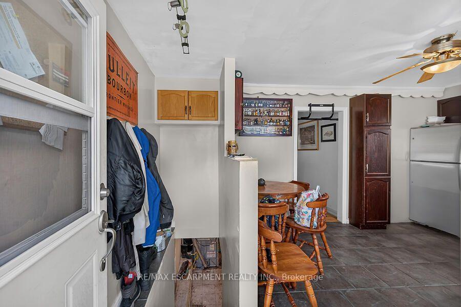 Photo 11 of 576 Rosseau Road, Hamilton, Rosedale — HOMEH