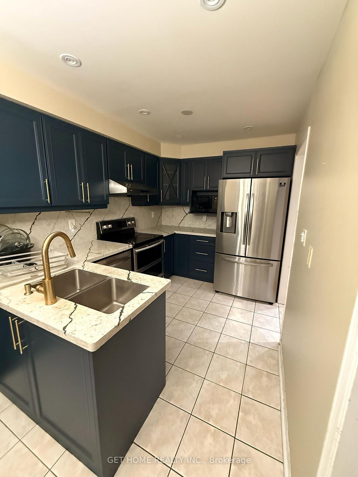 Photo 5 of Unit Main, 240 Mclevin Avenue, Scarborough, Malvern — HOMEH