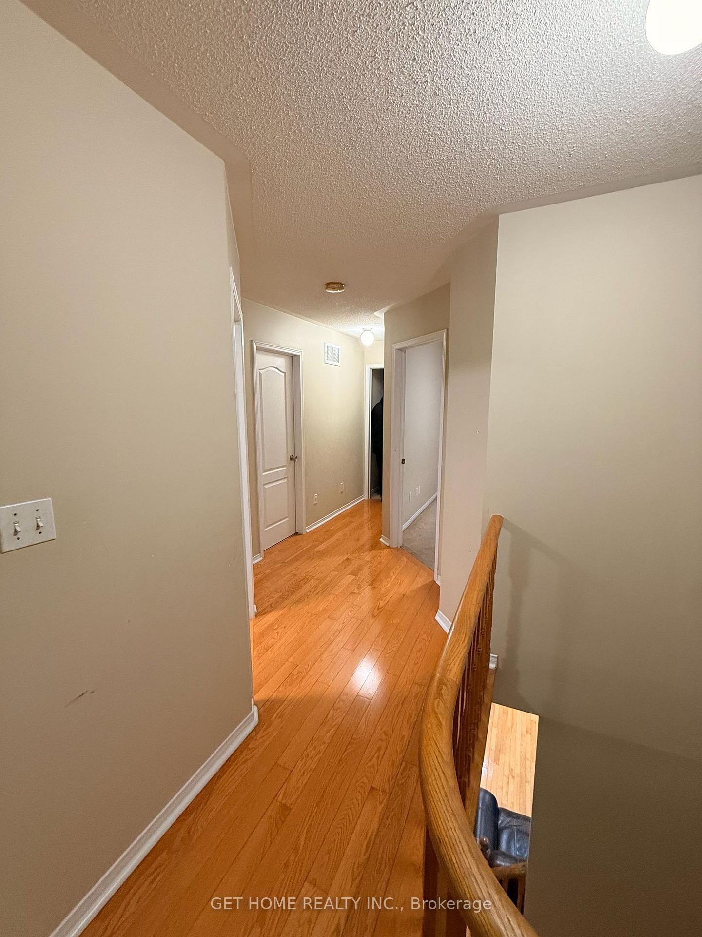 Photo 7 of Unit Main, 240 Mclevin Avenue, Scarborough, Malvern — HOMEH