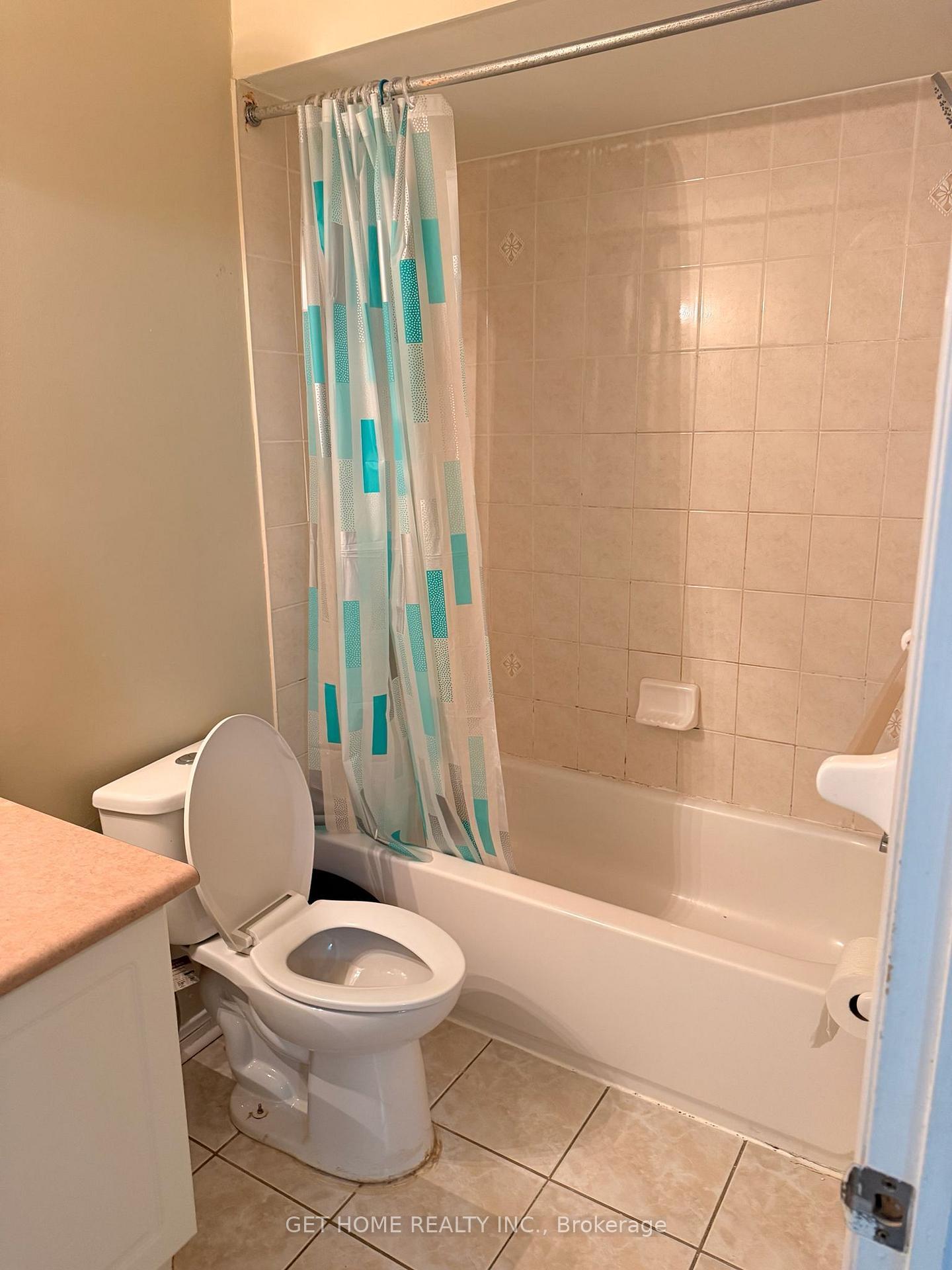 Photo 14 of Unit Main, 240 Mclevin Avenue, Scarborough, Malvern — HOMEH