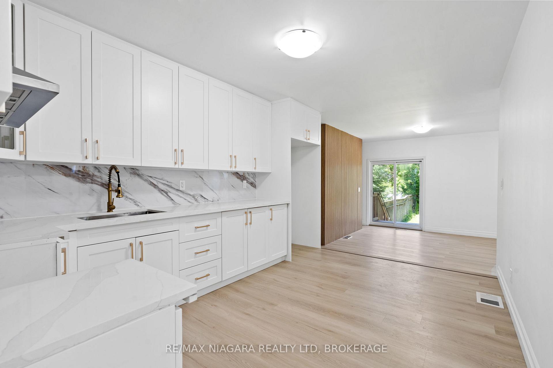 Photo 6 of 46A Pelham Road, St. Catharines, Western Hill — HOMEH