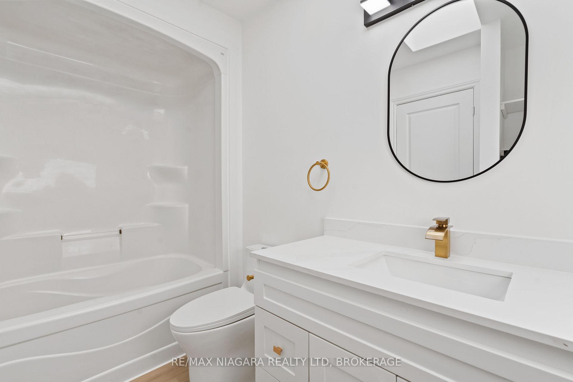 Photo 13 of 46A Pelham Road, St. Catharines, Western Hill — HOMEH
