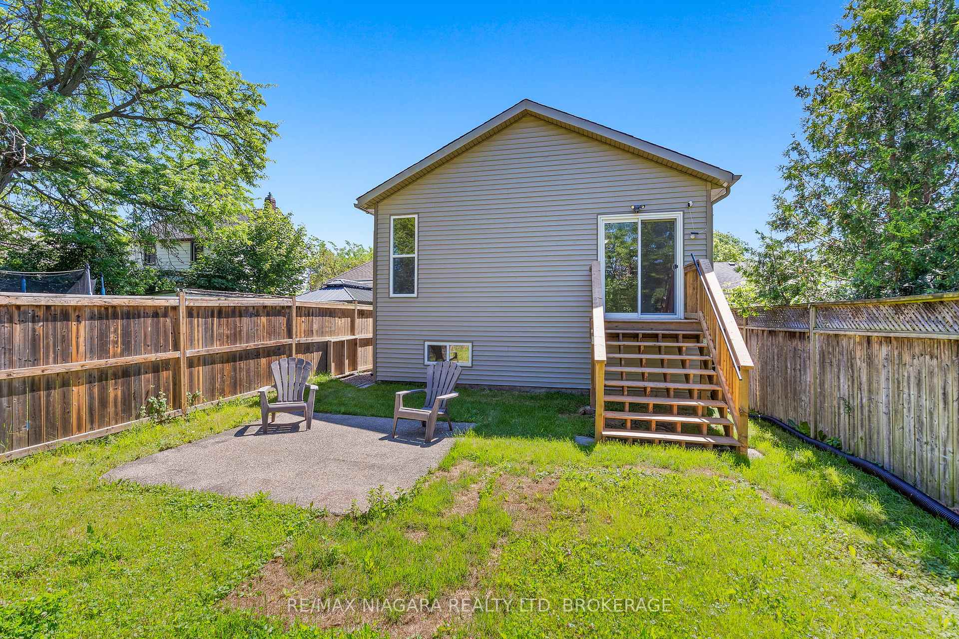 Photo 30 of 46A Pelham Road, St. Catharines, Western Hill — HOMEH