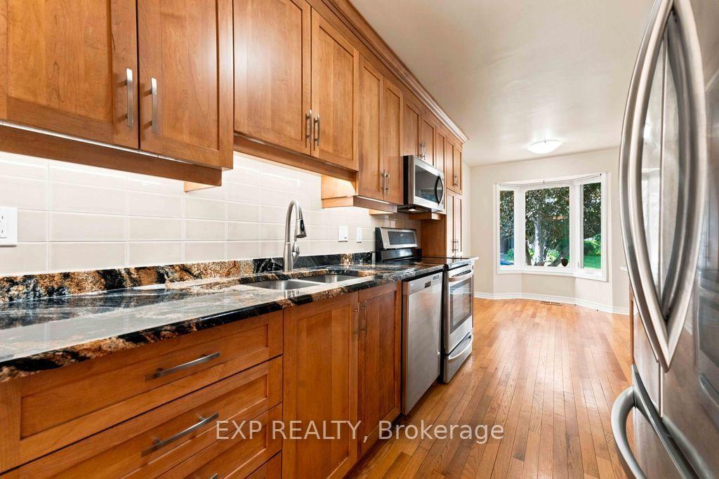 Photo 6 of 28 Glenmoriston Avenue, Ottawa, Kanata - Glencairn/Hazeldean — HOMEH