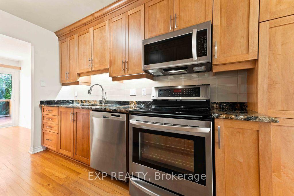 Photo 9 of 28 Glenmoriston Avenue, Ottawa, Kanata - Glencairn/Hazeldean — HOMEH