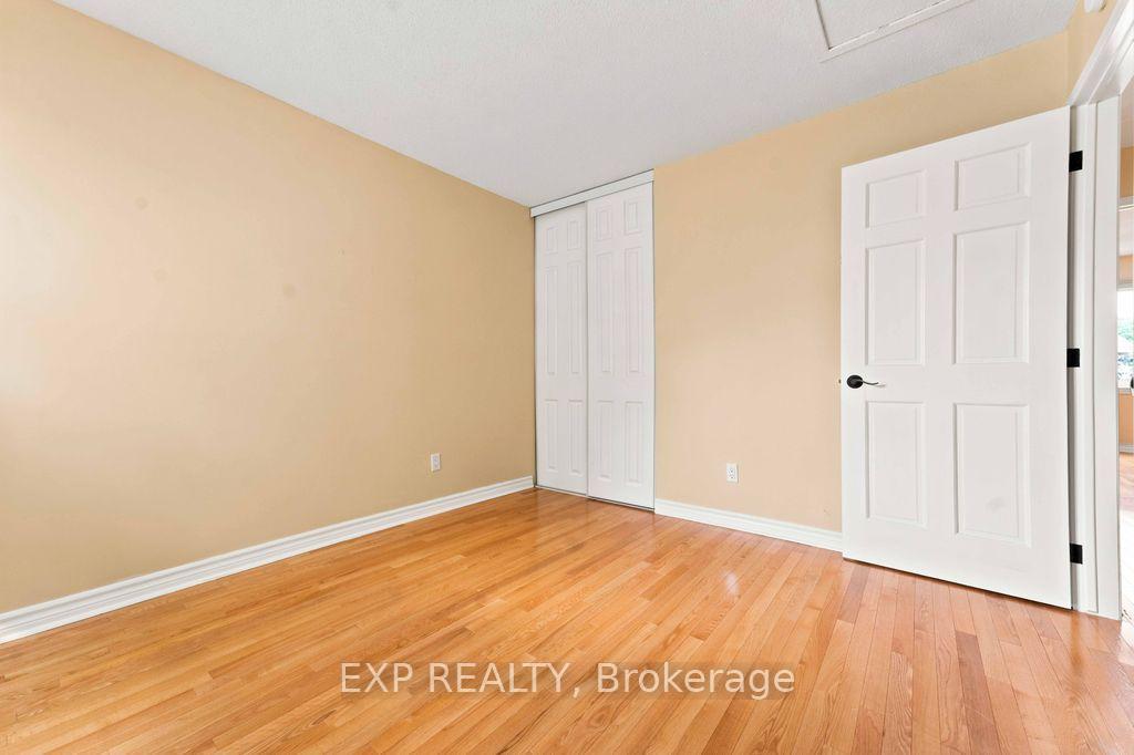 Photo 26 of 28 Glenmoriston Avenue, Ottawa, Kanata - Glencairn/Hazeldean — HOMEH