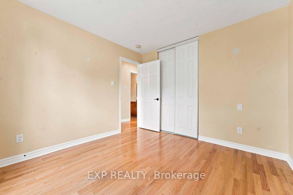 Photo 30 of 28 Glenmoriston Avenue, Ottawa, Kanata - Glencairn/Hazeldean — HOMEH
