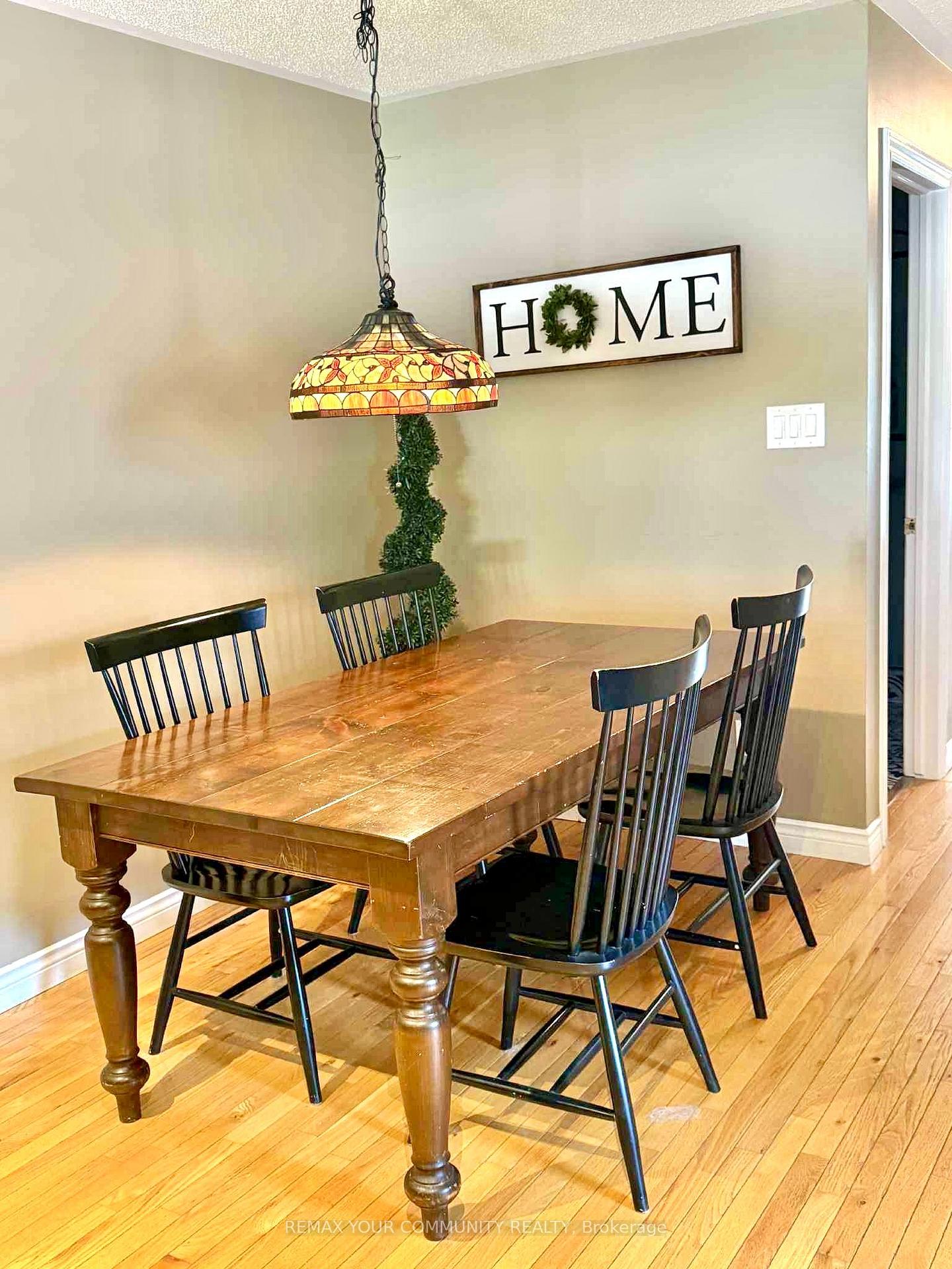 Photo 7 of 69 Branlyn Crescent, Brantford, Lynden Hills — HOMEH