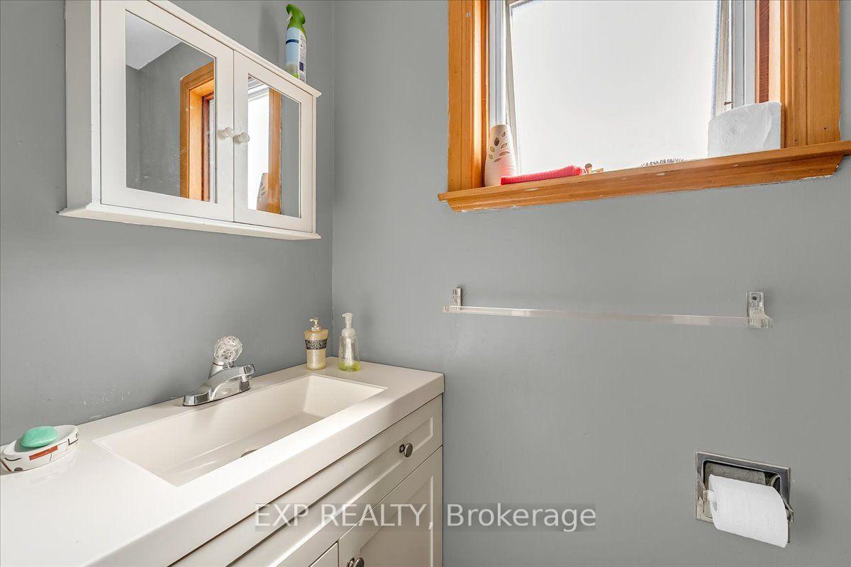 Photo 14 of 3313 Acala Crescent, Mississauga, Mississauga Valleys — HOMEH