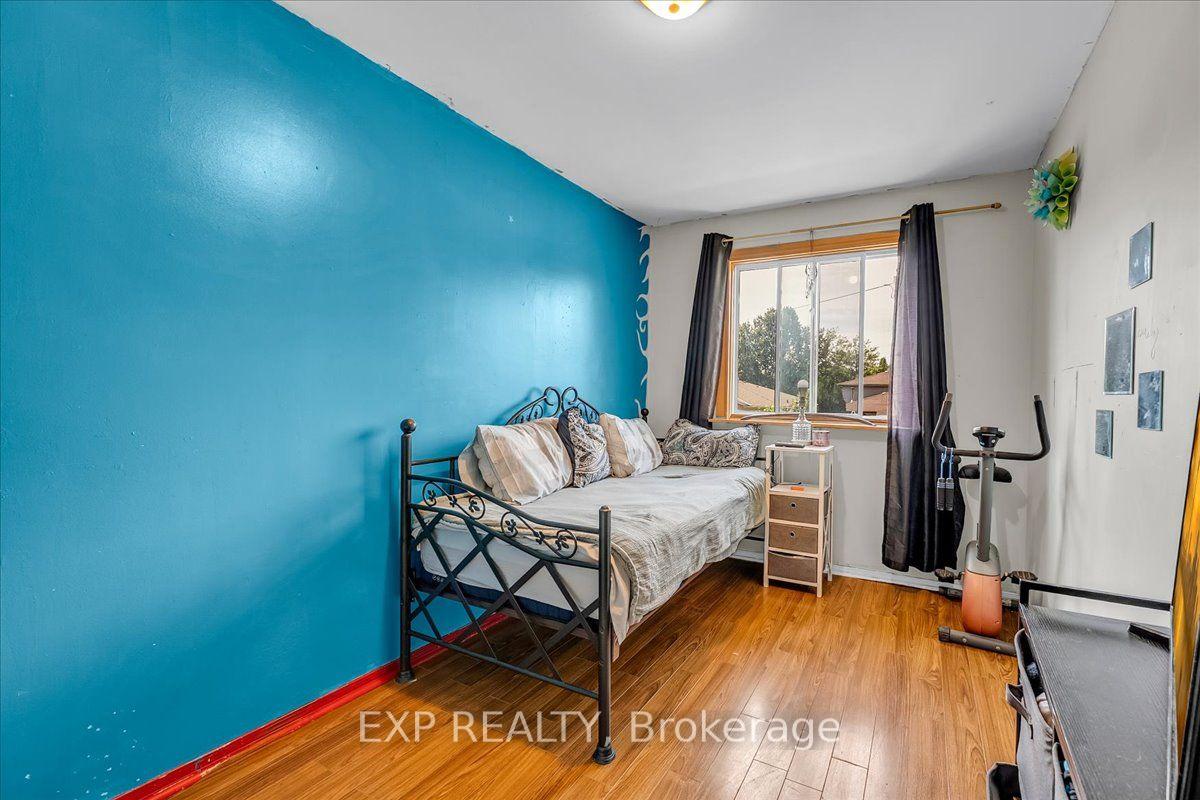 Photo 17 of 3313 Acala Crescent, Mississauga, Mississauga Valleys — HOMEH