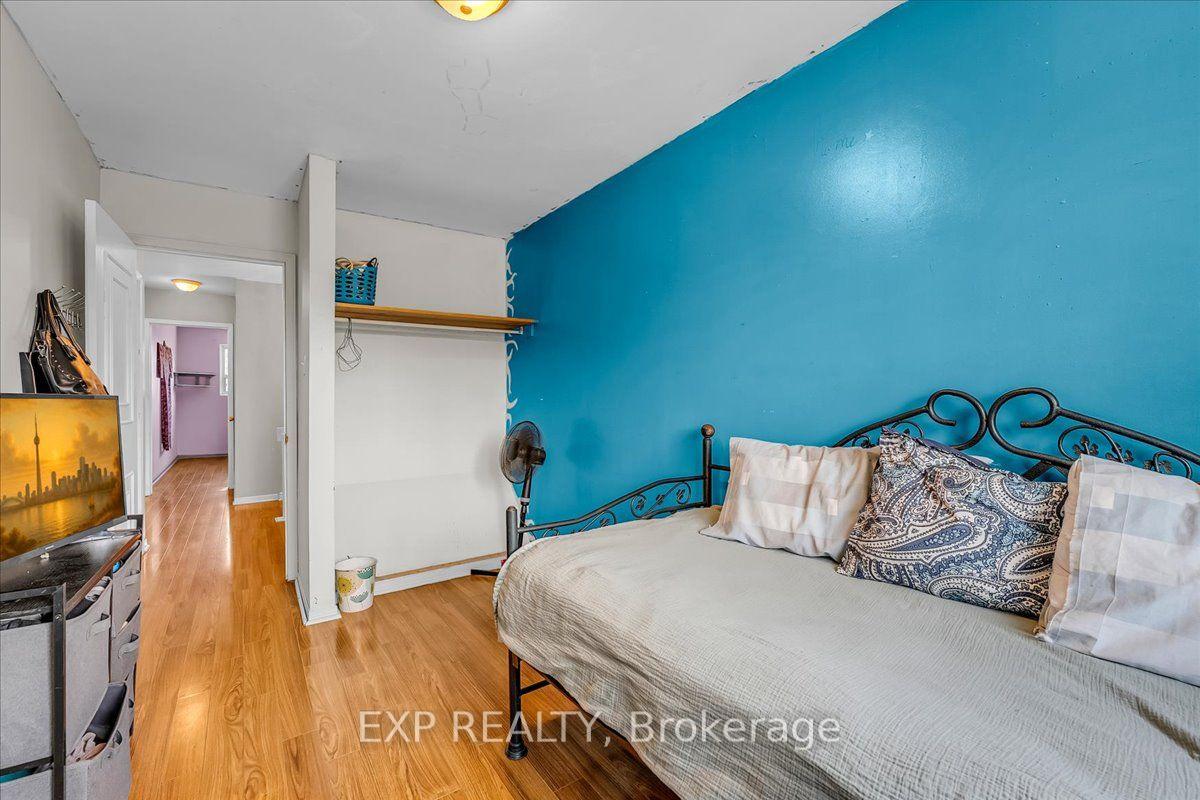 Photo 18 of 3313 Acala Crescent, Mississauga, Mississauga Valleys — HOMEH