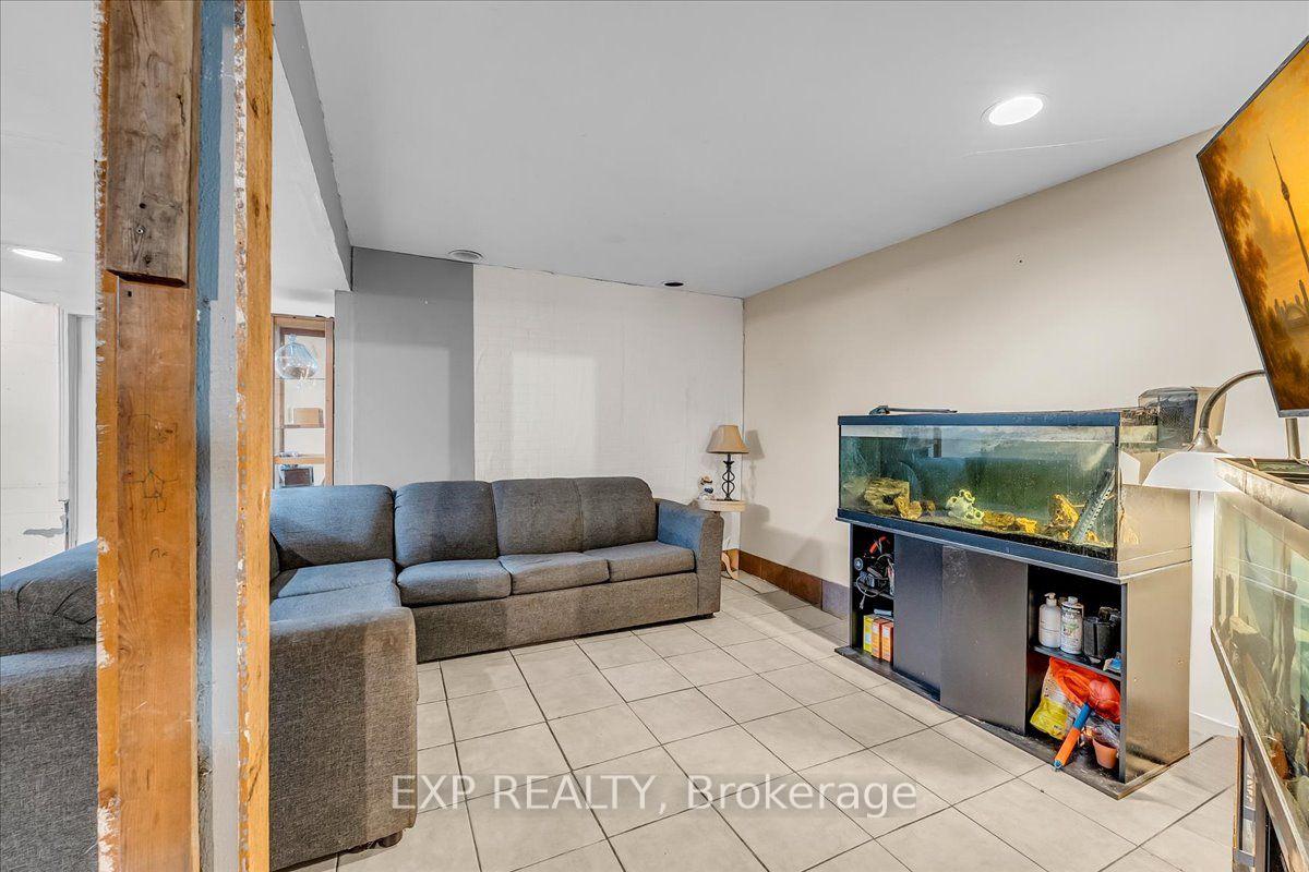 Photo 28 of 3313 Acala Crescent, Mississauga, Mississauga Valleys — HOMEH