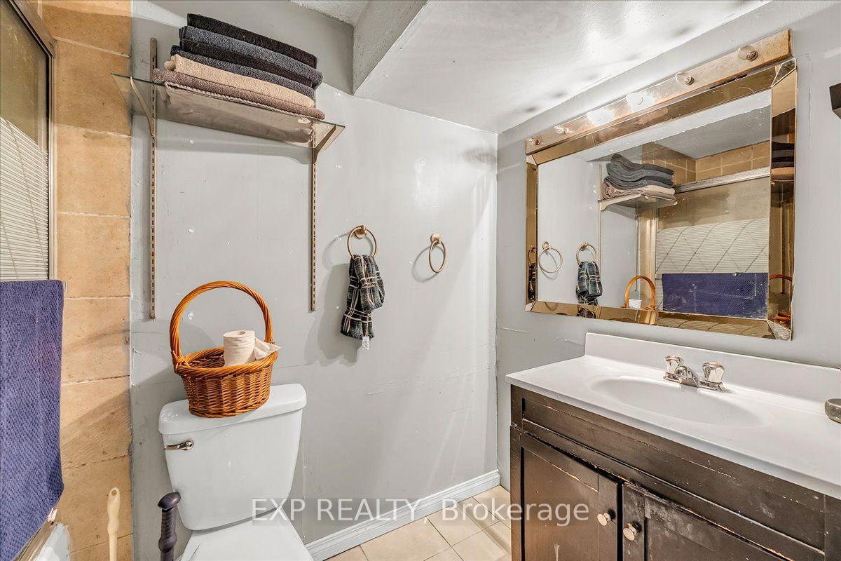 Photo 32 of 3313 Acala Crescent, Mississauga, Mississauga Valleys — HOMEH