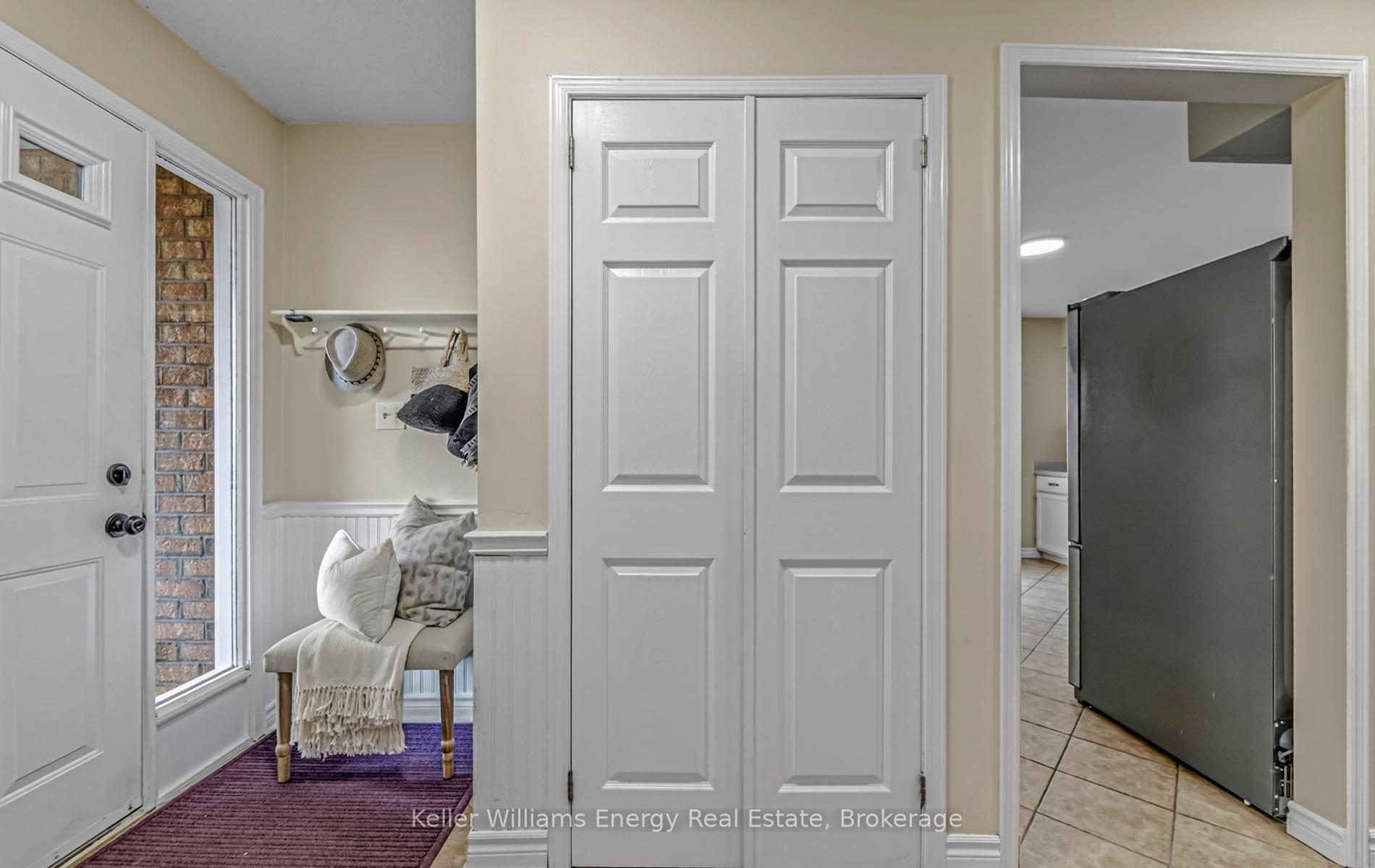 Photo 11 of 7 Stirling Avenue, Clarington, Courtice — HOMEH